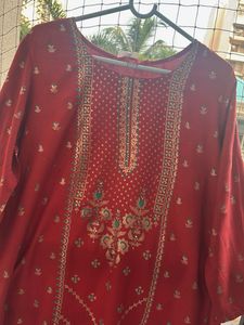 Elegant Red Embroidered Kurta with tag