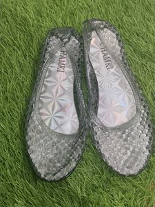 Women Grey 🩶 Jutti