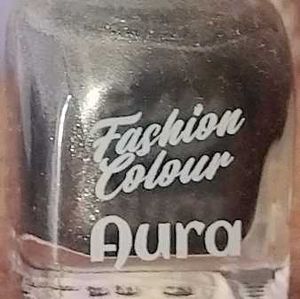 Fashion Colour Aura Nail Polish - Silver
