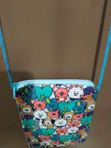 BT21 Cartoon Pouch