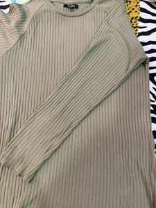 Ribbed Knit Tshirt With Long Sleeves