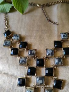 Geometric Statement Necklace