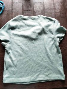 Cute Creemy Green Crop Top