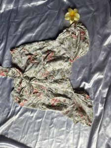 COMBO|| White floral print Top with Black backless
