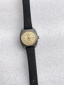 Vintage HMT Kaveri (Ladies) Hand-Winding Watch.