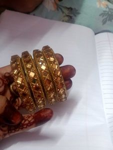 Golden Bangle Set