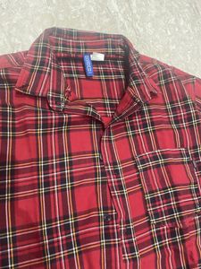 H&amp;M Shirt