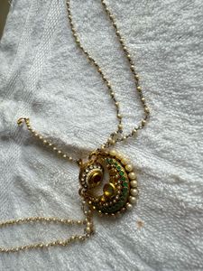 Nose Pin &amp;head Jewellery
