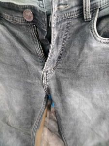 Shadow Fade Slim Jeans