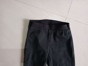 Black Skinny Jeans