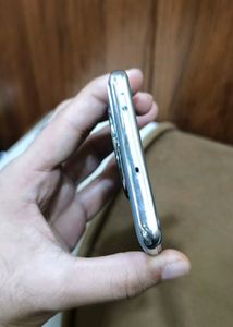 Oneplus 11. 16.  256