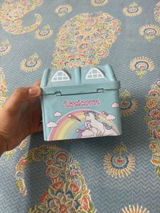 Kidsaholic Hut Shape Cartoon Printed Metal bank