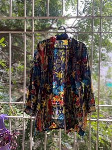 (Diwali Offer) Frida Kahlo Shrug