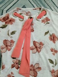 Flower Print Beautiful Top🌺🌼🌸