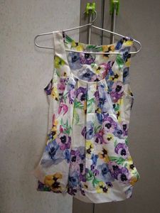 Floral Print blouson style Top by H&M