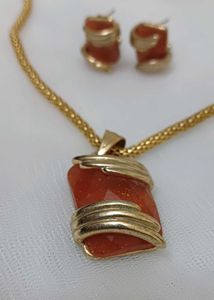 IMPORTED Necklace And Earrings Set!!