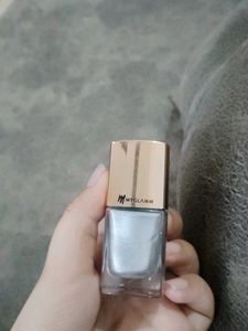 Manish Malhotra Nail Polish