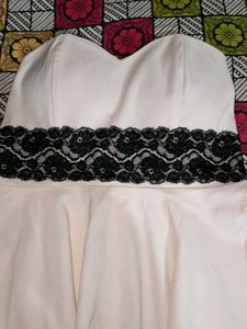White Lace Trim Strapless Top