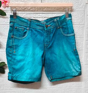 Size 26/28 🎁Buy 2 Get 1 Free 🎁Denim Shorts