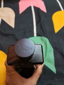 Victoria Secret Oud Body Mist