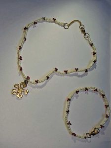 Beaded Necklace & Bracelet Set