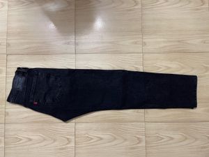 Levi’s 505 Jeans