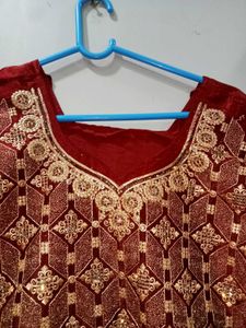 Elegant Red &amp; Gold Kurta