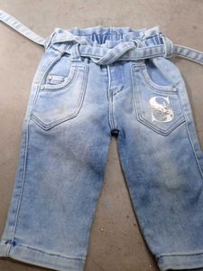 Cute Girl&#39;s Denim Pants