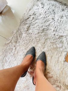 Dazzling Party Heels – Sparkly Finish | Size 7