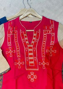 Embroidered Kurti Set