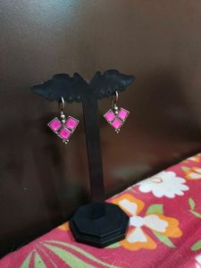 Earrings + FREEBIES