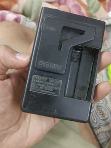 Not Tested Sony Walkman FM AM Pocket Radio