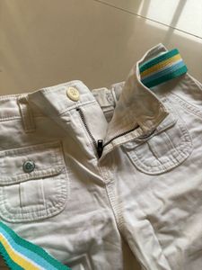 Off-White Cargo Capri Pants