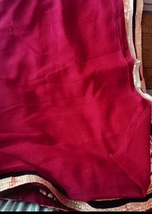 Maroon Golden Clr Saree 30₹off On Delivery