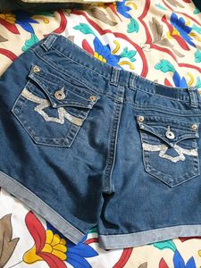 Shorts Like New...