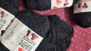 Very Thick Thread For Sewing (Black)- 5.5 Pieces