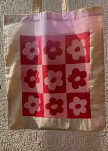 Trendy Tote Bags