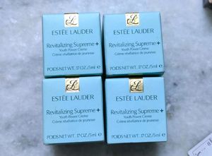 Estee Lauder Makeup And Skincare Set
