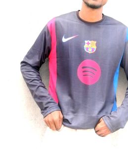 Nike Barcelona Long Sleeve T-Shirt