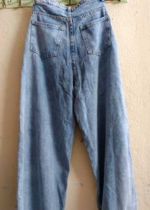 Zudio Ligh Wash Straight Fit Denim(Low Rise)