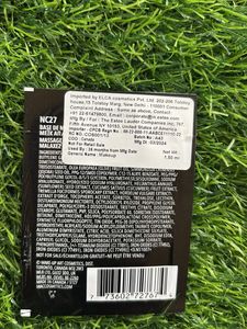 Smashbox &amp; MAC Foundation Samples