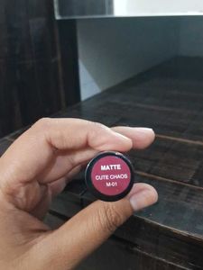 Zudio Matte Drip Check Lip Colour