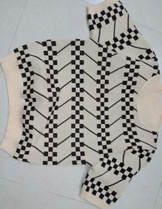 Argyle Knitted Crop Top