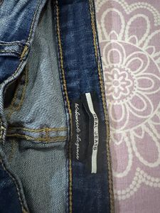 Ripped Skinny Jean