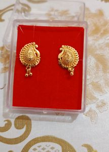 Golden Colour Earings