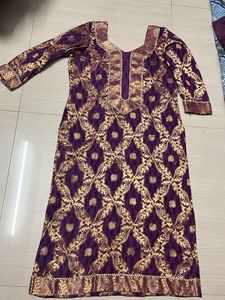 💜Beautiful Boutique Stiched Bagh Print 3 Piece💜