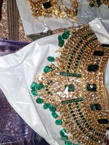 Emerald Bridal Jewelry Set