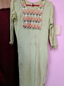5 Combo Kurti And Pant