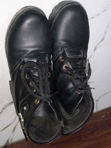 Stylish Boots For Girls