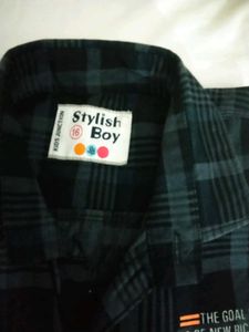 Stylish Boy Plaid Shirt 👕